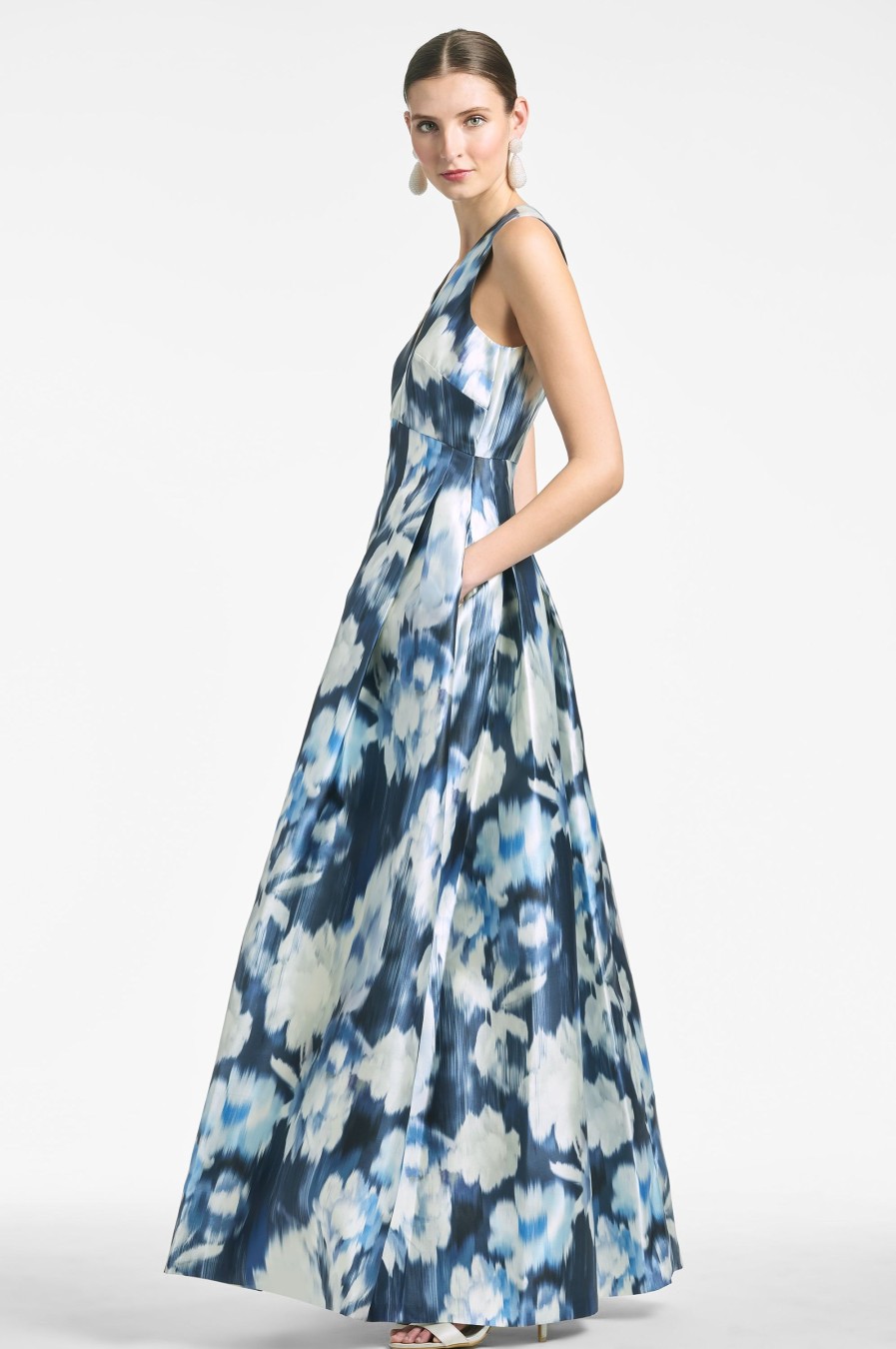 Sachin & Babi Brooke Gown-Blue Ikat Floral | Covered