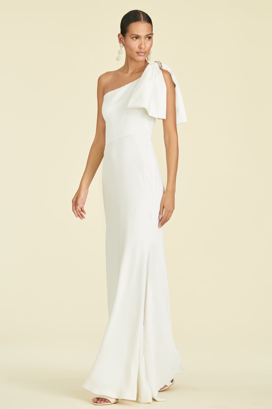 Sachin & Babi Aubrey Gown-Off White | Covered