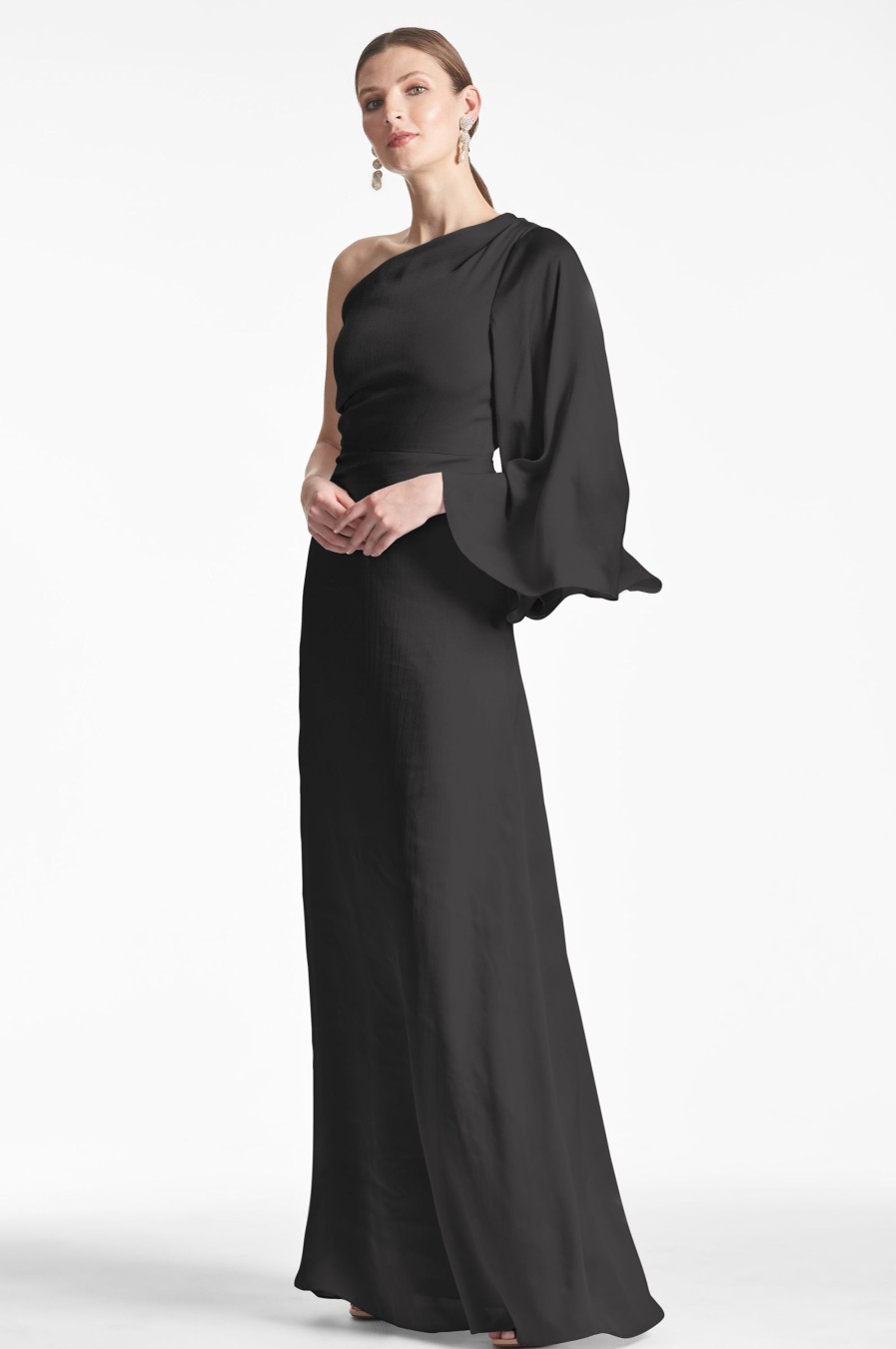 Sachin & Babi Keely Gown-Black | Plus Sizes